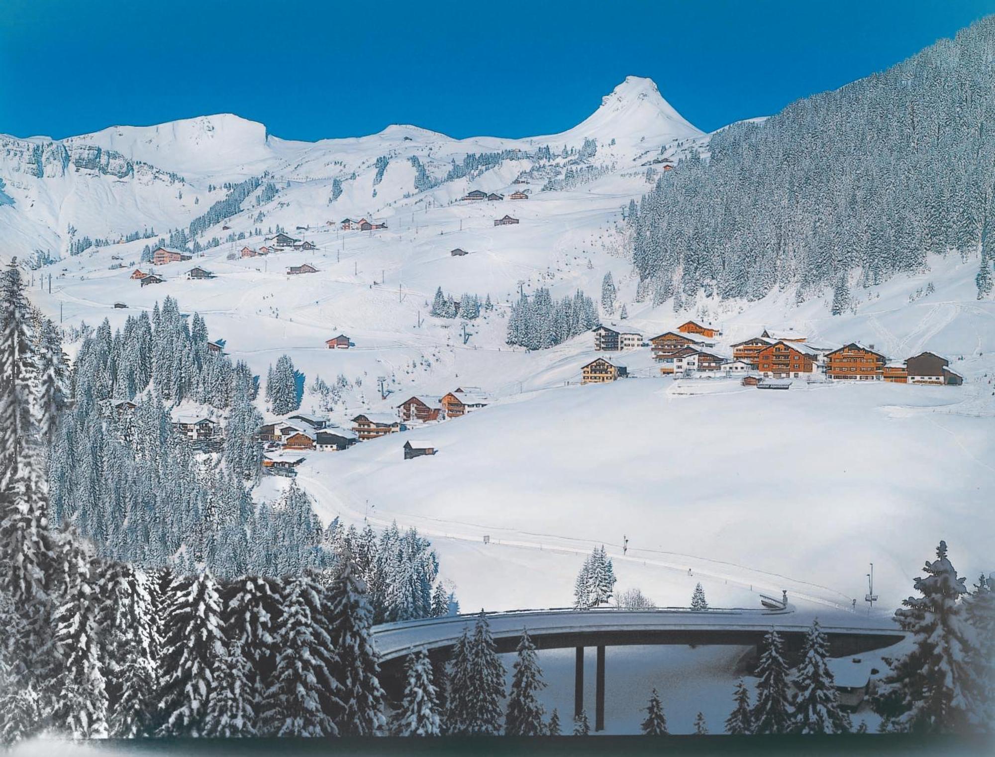 Hotel Alpenblume Damuels Exterior photo